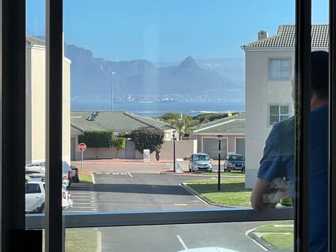 Balcony/Terrace, Mountain view, Sea view