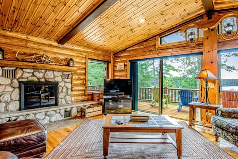 Carroll's Cabin Cabin in Wisconsin