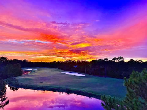 Property building, Natural landscape, Golfcourse, Golfcourse, View (from property/room), View (from property/room), Lake view, Lake view