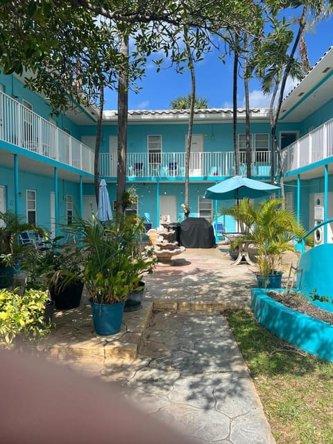 Inner courtyard view