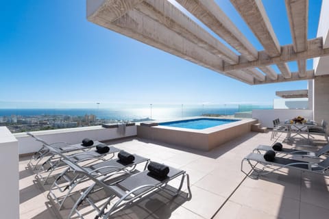 Day, Natural landscape, Solarium, View (from property/room), Balcony/Terrace, Living room, Seating area, Pool view, Sea view, Swimming pool, sunbed