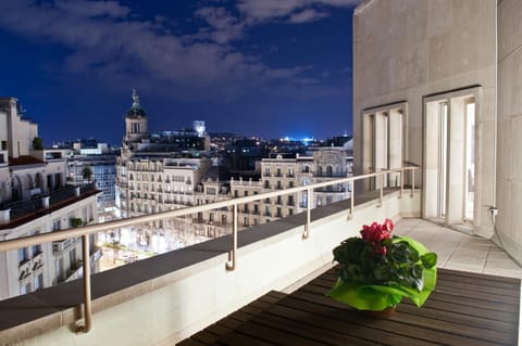 Balcony/Terrace, Floor plan, City view