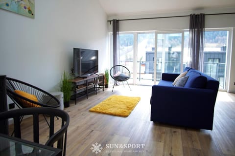 TV and multimedia, Balcony/Terrace, Balcony/Terrace, Living room, Seating area, Evening entertainment, flat iron
