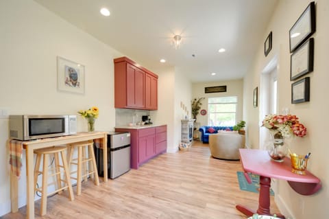 Cozy Casita and Cabana on Lake Marble Falls! Apartment in Cottonwood Shores