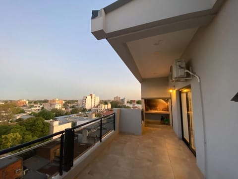 Balcony/Terrace, City view, Street view