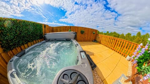Newmore Highland Pods with Hot Tubs on NC500 House in Scotland