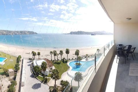 Day, View (from property/room), Balcony/Terrace, Beach, Pool view