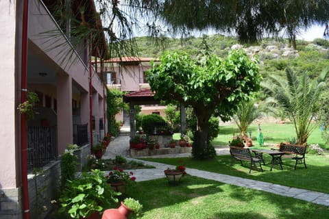 Property building, Garden view