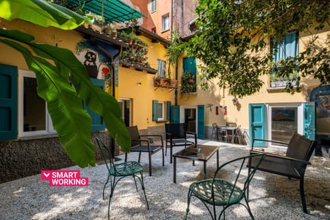 Patio, Garden, Garden view