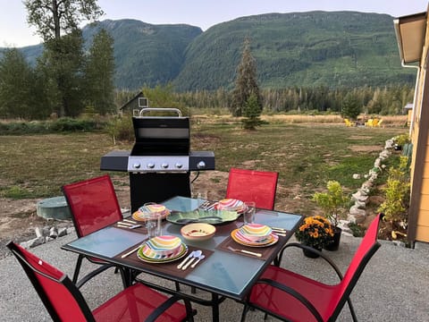 Country home, Sleeps 6 pets friendly House in Vancouver Island