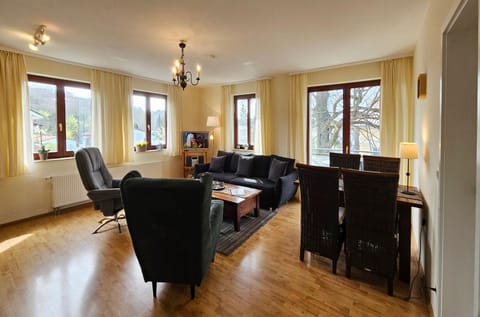 Living room, Seating area, Dining area