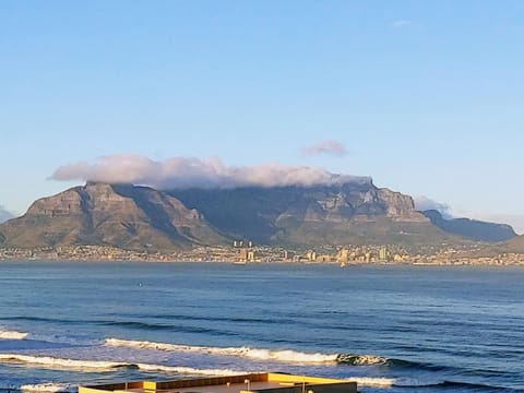Natural landscape, Mountain view, Sea view