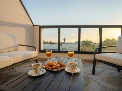 Balcony/Terrace, Balcony/Terrace, City view