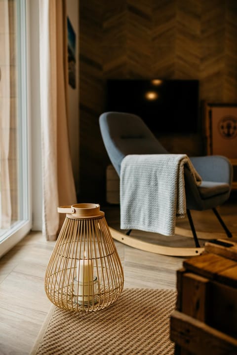 Living room, Photo of the whole room, Seating area