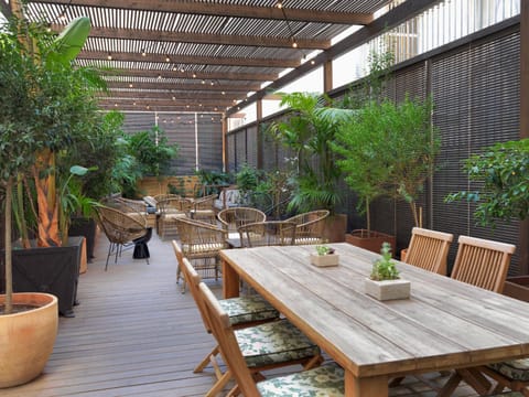 Garden, Balcony/Terrace