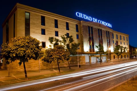 Property building, Facade/entrance, City view