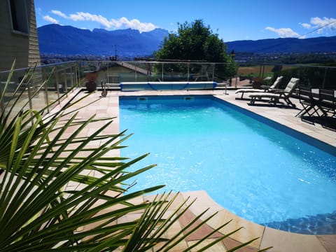 Natural landscape, Mountain view, Pool view, Swimming pool, Swimming pool, sunbed