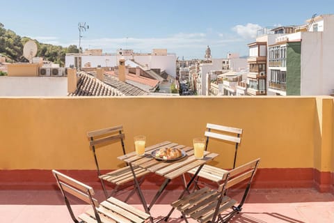 Balcony/Terrace, City view