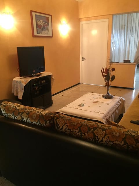 Communal lounge/ TV room, TV and multimedia, Living room, Seating area