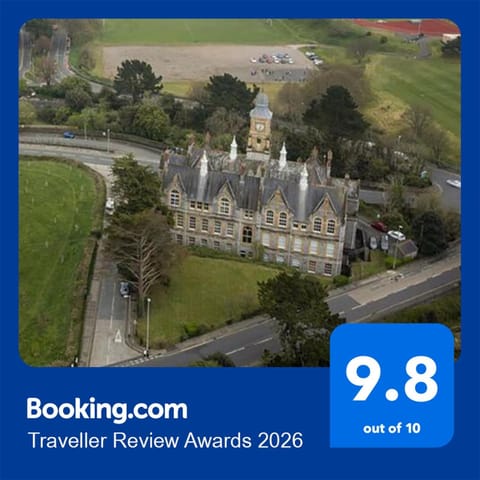 Property building, Nearby landmark, Day, Natural landscape, Street view