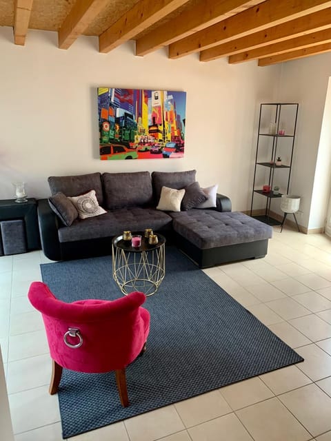 Au cœur de l’Isle sur sorgue House in L'Isle-sur-la-Sorgue