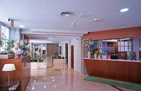 Facade/entrance, Lobby or reception, Floor plan