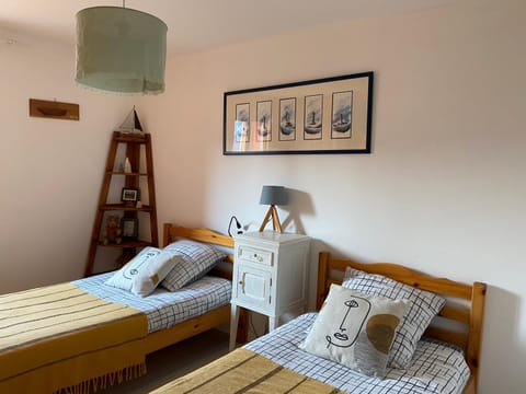 La courtine Etretat maison de pêcheur 2 mn de la mer House in Étretat