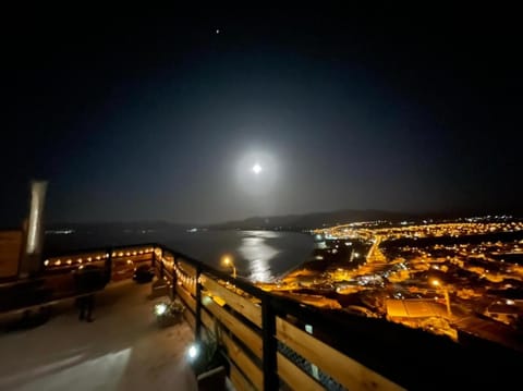 Night, Natural landscape, View (from property/room), Balcony/Terrace, City view, Sea view