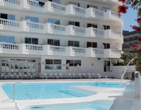 Off site, Pool view