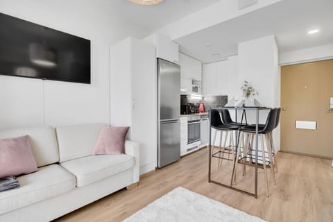 TV and multimedia, Kitchen or kitchenette, Living room, Dining area