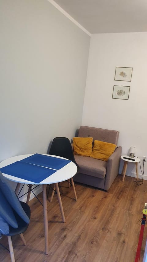 Pokój X Vacation rental in Pomeranian Voivodeship