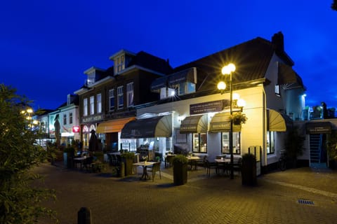 Property building, Night