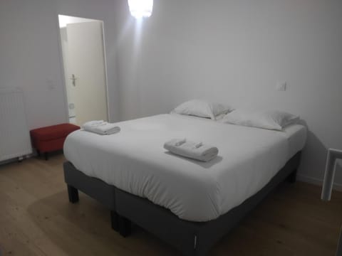 Super Appart 4 p - à 5 min Disneyland Apartment in Chessy