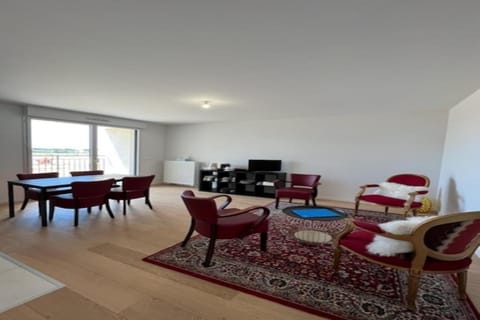 Super Appart 4 p - à 5 min Disneyland Apartment in Chessy