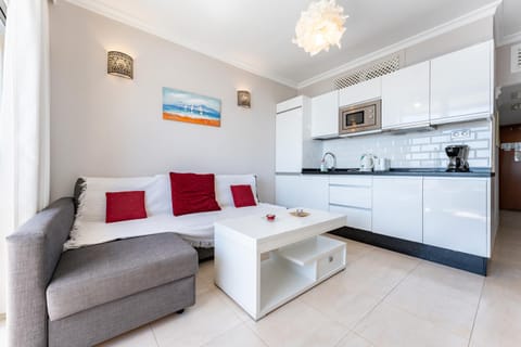 Stunning marina view apartment Apartment in Fuengirola