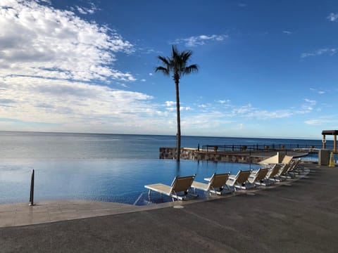 Sea view, sunbed