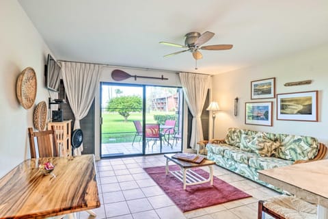 Kaunakakai Escape Heated Pool and Beach Access Apartment in Kaunakakai