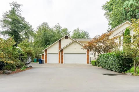 Property building, Parking