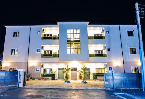 Property building, Lounge or bar