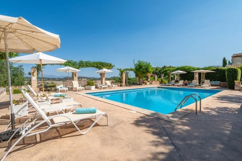 Patio, Day, Natural landscape, Pool view, Swimming pool, sunbed