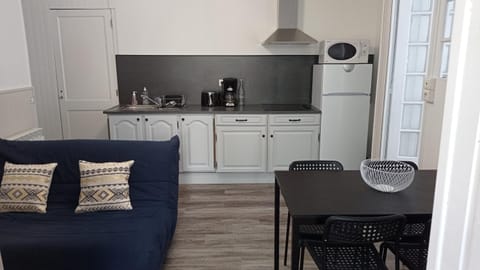 Living room, kitchen