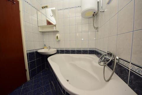 Zora Apartment in Šibenik-Knin County, Croatia