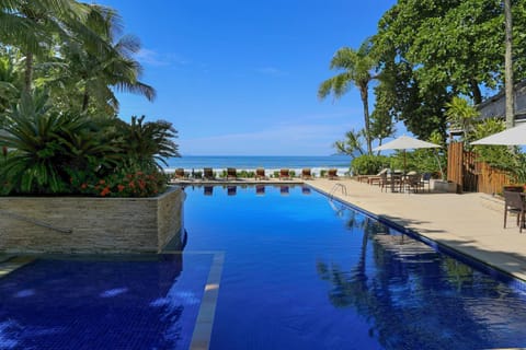 Pool view, Sea view, Swimming pool, sunbed