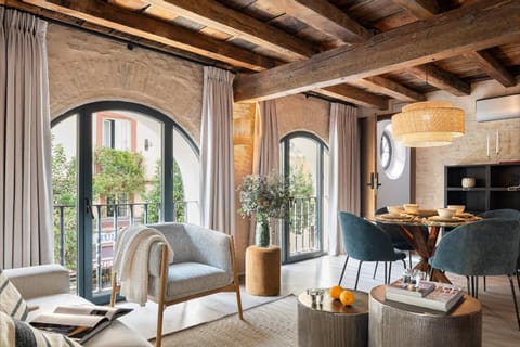 Balcony/Terrace, Living room, Photo of the whole room, Dining area