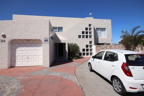 Property building, Parking