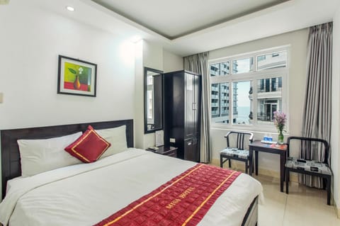 View (from property/room), Photo of the whole room, Bedroom, Sea view