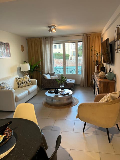 Beau 2P, très équipé, localisation parfaite/AC Apartment in Villefranche-sur-Mer