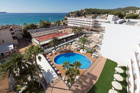 Facade/entrance, Pool view, Sea view