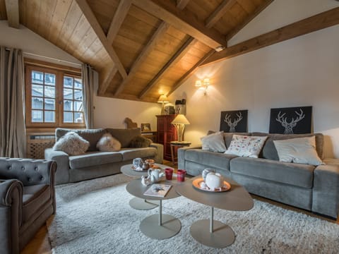 Courchevel 1850 : Élégant Duplex avec Cheminée et WiFi - FR-1-575-146 Apartment in Saint-Bon-Tarentaise