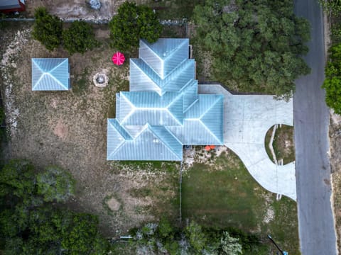 Lakeview Luxury House in Spring Branch